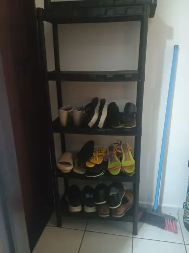Sapateira de plástico 