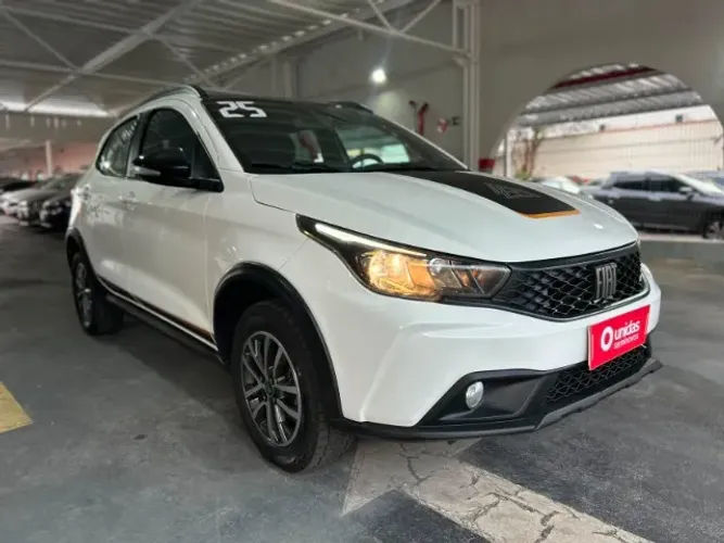 Fiat Argo Trekking 1.3 8V Flex Aut. 2025