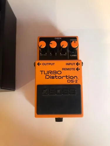 Pedal Boss Turbo Distortion DS-2
