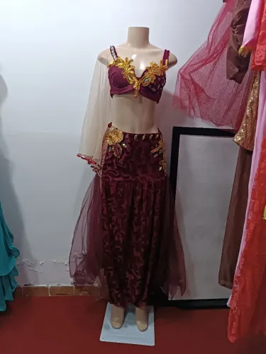 Figurino Dança do Ventre Vinho Romântico