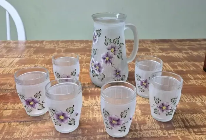 Jogo de jarra com 6 copos - vidro fosco floral