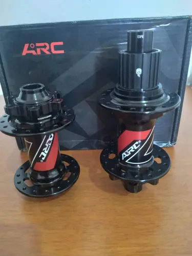 Par de Cubos ARC MT009 Boost MS