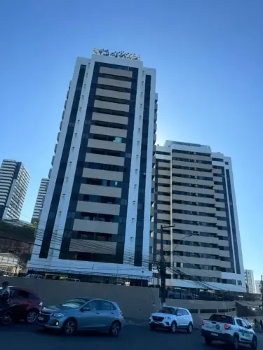Apartamento para alugar no bairro da Mangabeiras, salas e cozinha, varanda,3/4 e 2WC