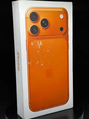 iPhone 17 Pro Max 256GB Laranja LACRADO