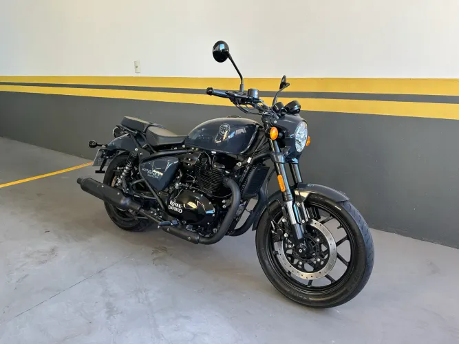 ROYAL ENFIELD SHOTGUN 650