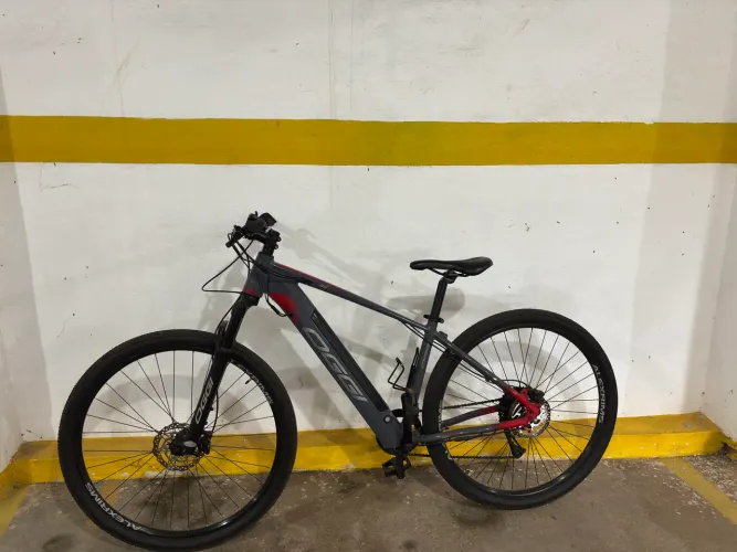 OGGI Big Wheel 8.0 E-Bike 2024 - Excelente Estado