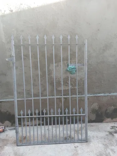 Portão ferro