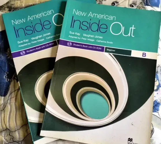 Livro de Inglês Básico Inside Out B