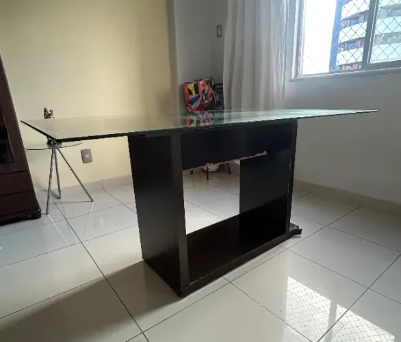 Mesa de jantar retangular