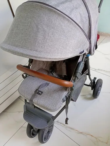 Vendo carrinho de bebe 