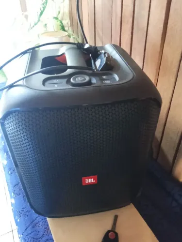 Vendo uma JBL Encore