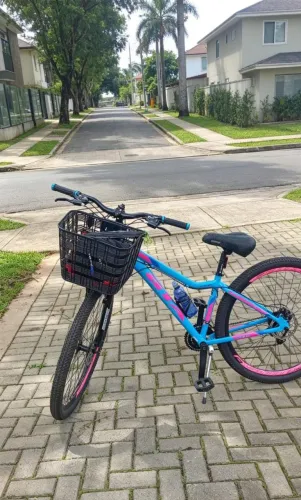 Vendo bicicleta aro 29 tôp usada poucas peças vezes .