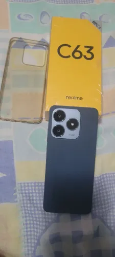 Realme c63