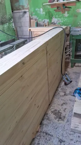 Balcão fixo 2.40 dividido em dois