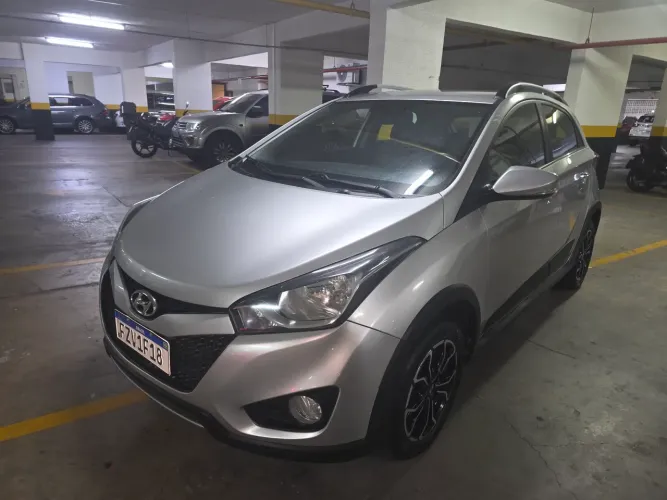 Hyundai HB20X Premium 1.6 Flex 16V Aut. 2014