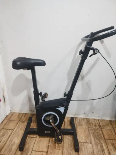 Bicicleta ergonômica F450