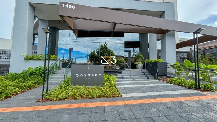 Apartamento para alugar no Ed. Odyssey - 3 quartos (1 suíte), sacada gourmet, 86m², 2 vaga