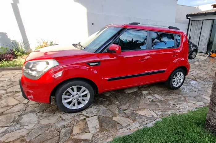 Kia Motors Soul 1.6/ 1.6 16V Flex Aut. 2014