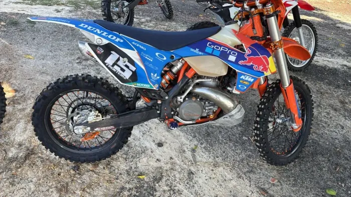 KTM 300 2t