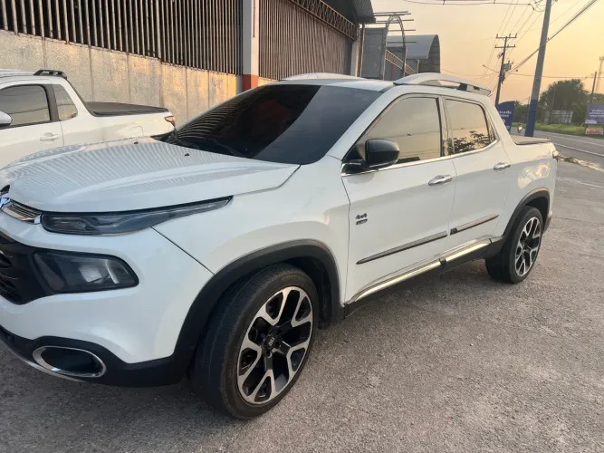 Fiat Toro Volcano 2.0 16V 4X4 TB Diesel Aut. 2017