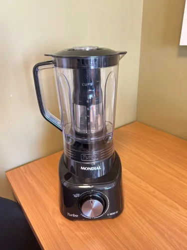 LIQUIDIFICADOR - Mondial Turbo Full Black L900FB 900W com 5 Velocidades - 110v