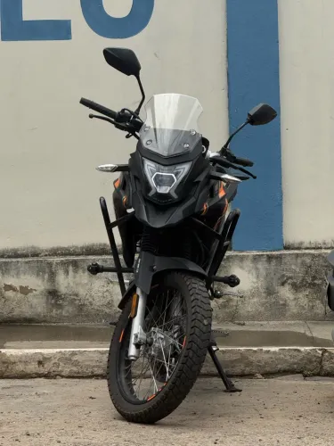 Avelloz AZx 160cc 2024/2025