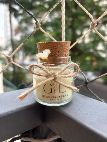 Velas aromáticas presenteáveis