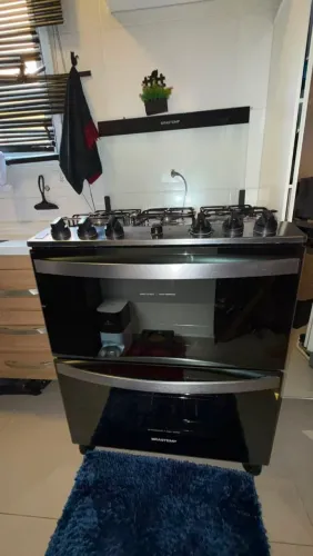 Fogão Brastemp com forno duplo