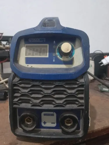 Conserto de máquina de solda