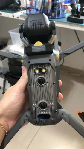 Drone DJI Mavic 3 Pro Combo - Aeronave nova, na garantia