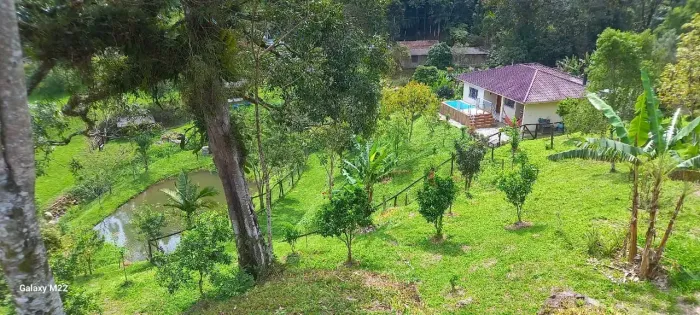 Casa sítio em Águas Mornas 100 m² terreno de 19.000m²