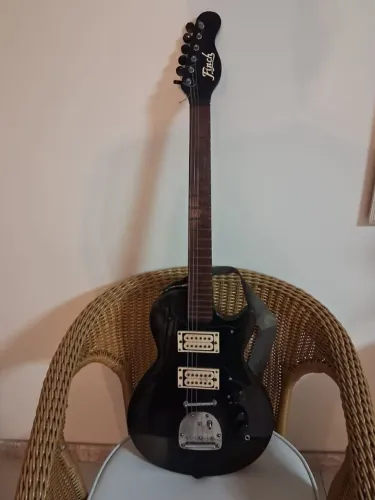 Guitarra Finch Les Paul 1985