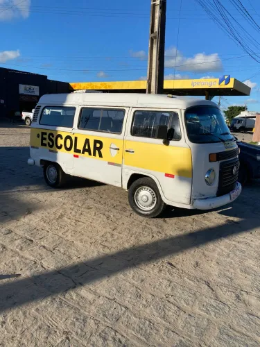 Volkswagen Kombi Escolar/50 Anos 1.4 MI Total Flex 2011
