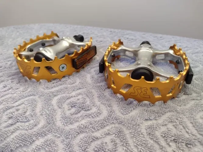 Pedais Armadilha SE 9/16 - Extra Light / Cruiser / Outras - Anodizados