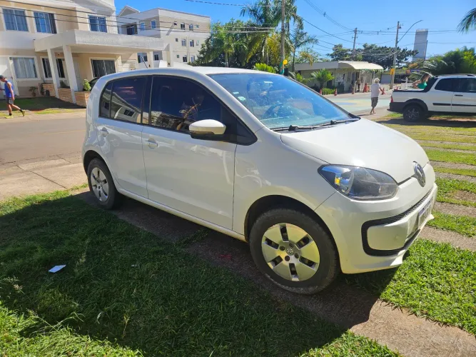 Volkswagen Up! Move 1.0 Total Flex 12V 5P 2015