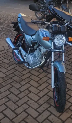 Cg Titan 125 ES