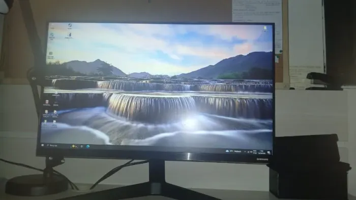 COMPUTADOR EXCELENTE OPORTUNIDADE - OLHAR DESCRIÇÃO