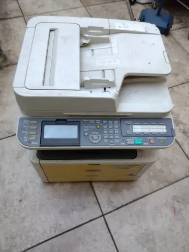Impressora multifuncional OKI MB491+ no estado