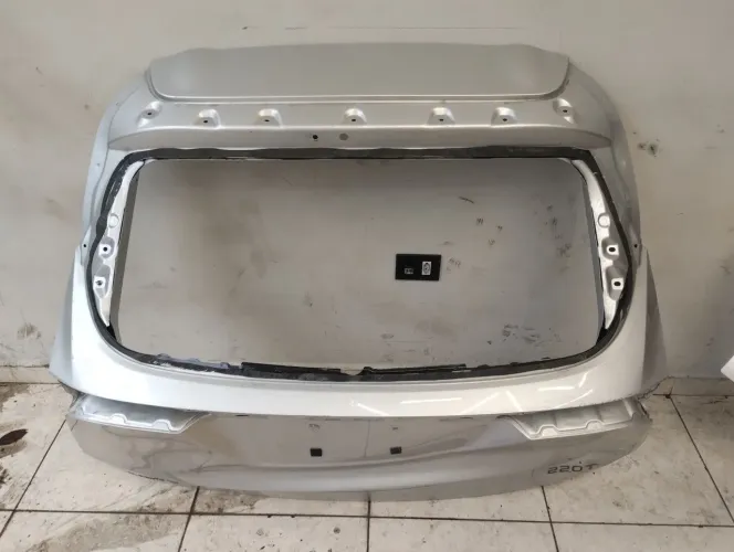 NISSAN KICKS 2025/2026 TAMPA TRASEIRA