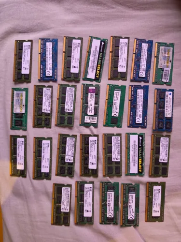 26 pentes de Memória DDR3 4GB