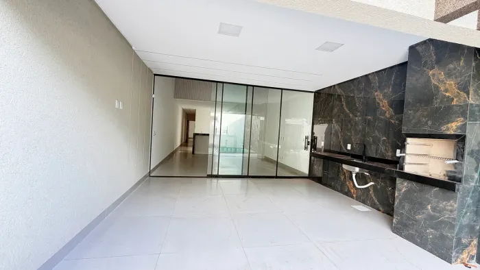 Oportunidade de pagar menos que um aluguel numa casa no Recanto do Bosque 