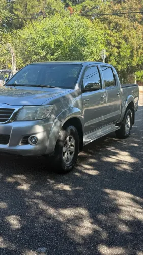 Toyota Hilux CD SRV 4X4 2.7 Flex 16V Aut. 2015