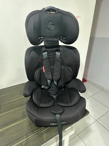 Cadeirinha criança carro