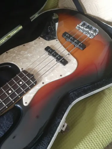 Baixo Fender Jazz Bass USA