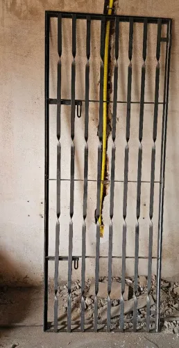 Portão para porta de 80 cm