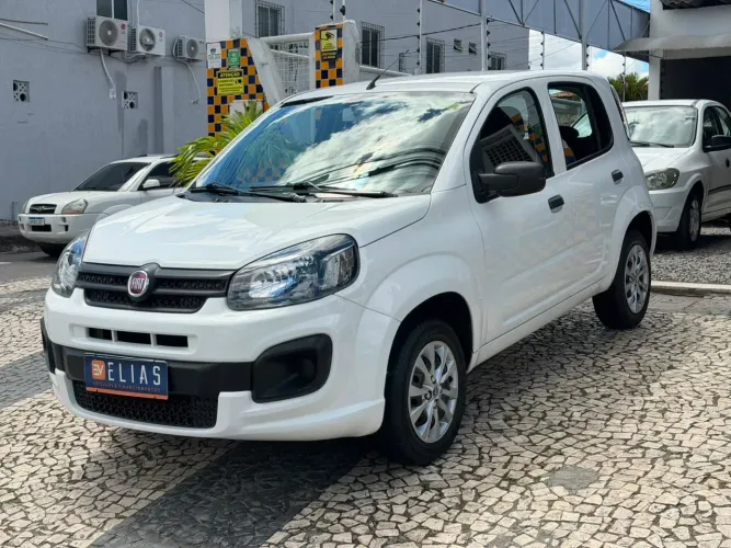 Fiat Uno Attractive 1.0 EVO Fire Flex 8V 5P 2020