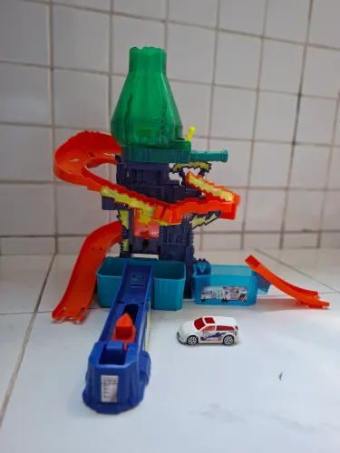Pista Científica hotwheels