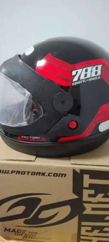 Vendo capacete pro Tork fechado