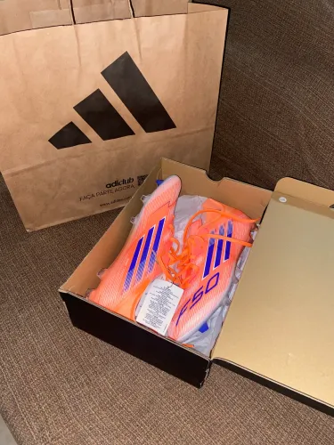 Chuteira Adidas F50 League Profissional 