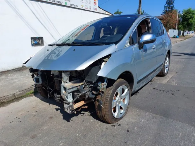 Sucata Peugeot 3008 Griffe 2012 1.6 THP Automática Somente Para Venda De Peças 